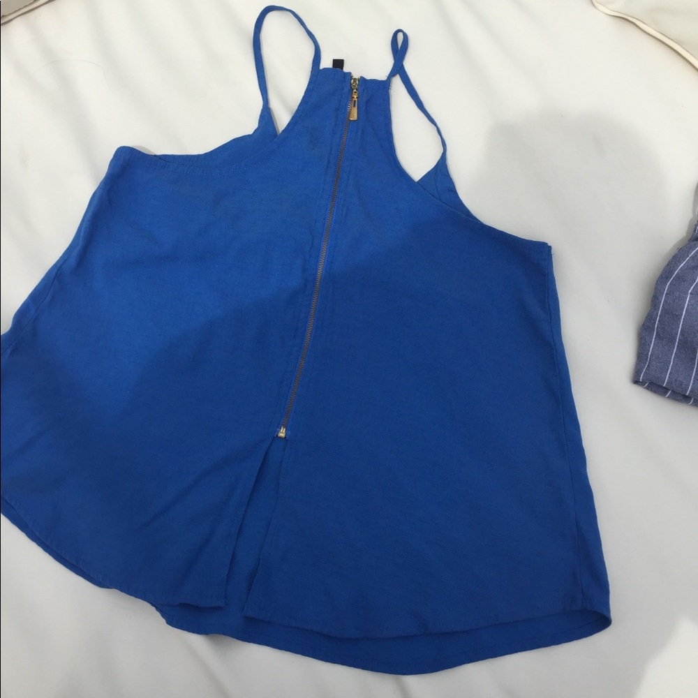 Haltered Top - Picture 5 of 6